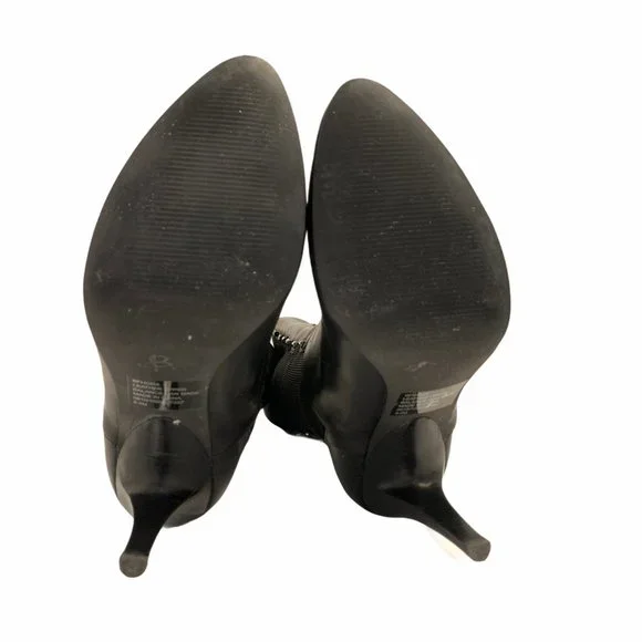 B Makowsky Leather Stretch High Heel Knee High 8.5 - Picture 8 of 9